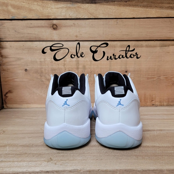 Air Jordan 11 Retro Low Men's size 9.5 - Picture 3 of 6